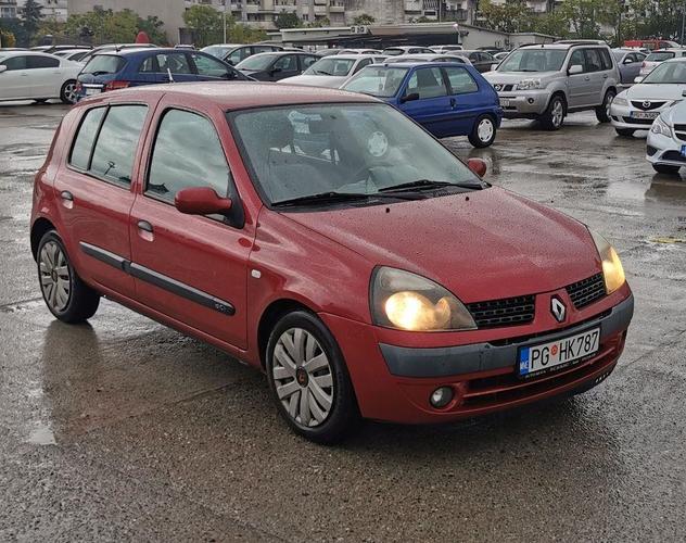 Reno clio 1.5 60 kw dizel 2003 god