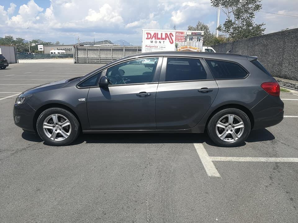 Opel-Astra-2-0Cdti-121kw-2012god