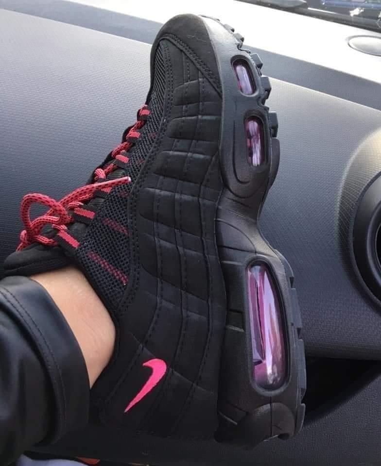 Nike-Airlines-max-97bw-70e-nike-Air-max-95-65e