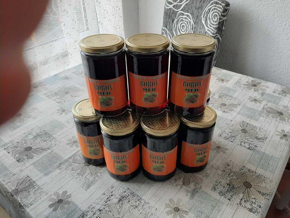Borov-med-tegla-p10e