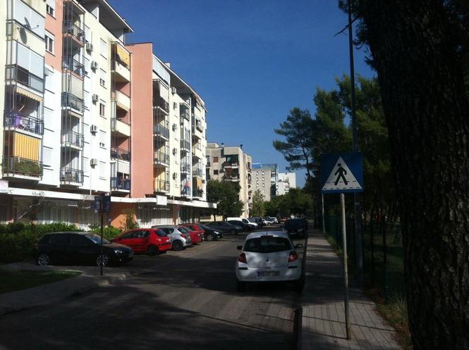 PRODAJA, GARSONJERA U BLOKU 6