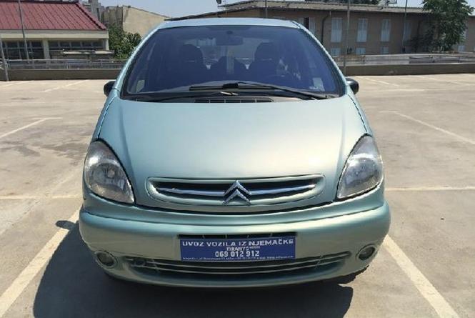 Citroen Xsara 2.0 HDI -03