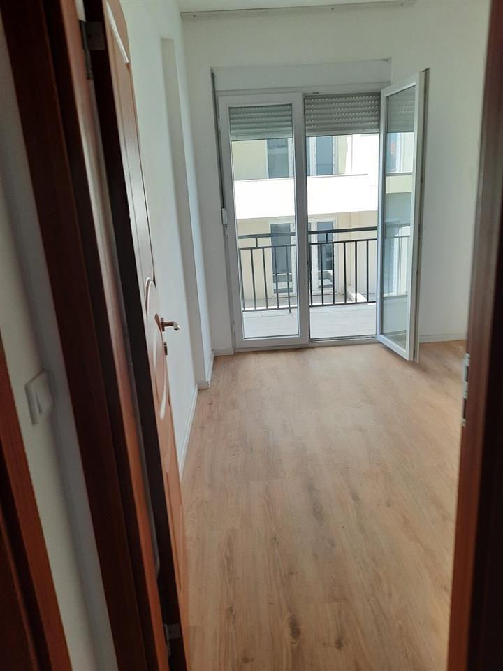 Izdajem-stan-47m2--Stari-Aerodrom