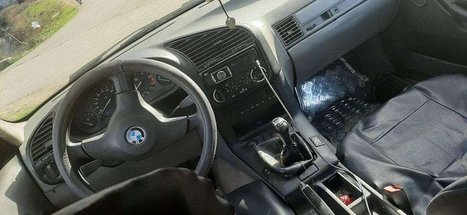 Na-prodaju-bmw-e36-1-8-benzi