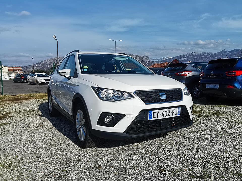 Seat-Arona