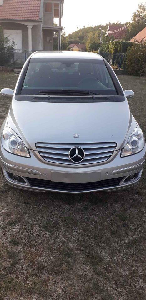 Mercedes-Benz-B200-CDI