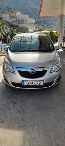Opel meriva 1,3 cdti 2011god