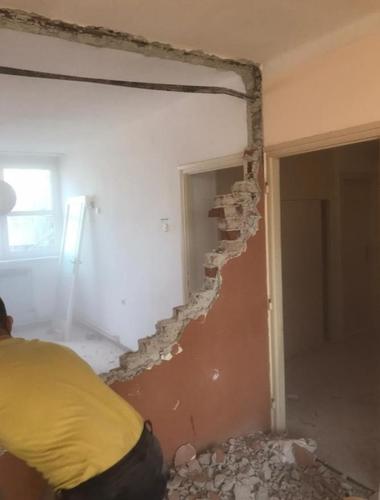 RUŠENJE PREDGRADNIH ZIDOVA