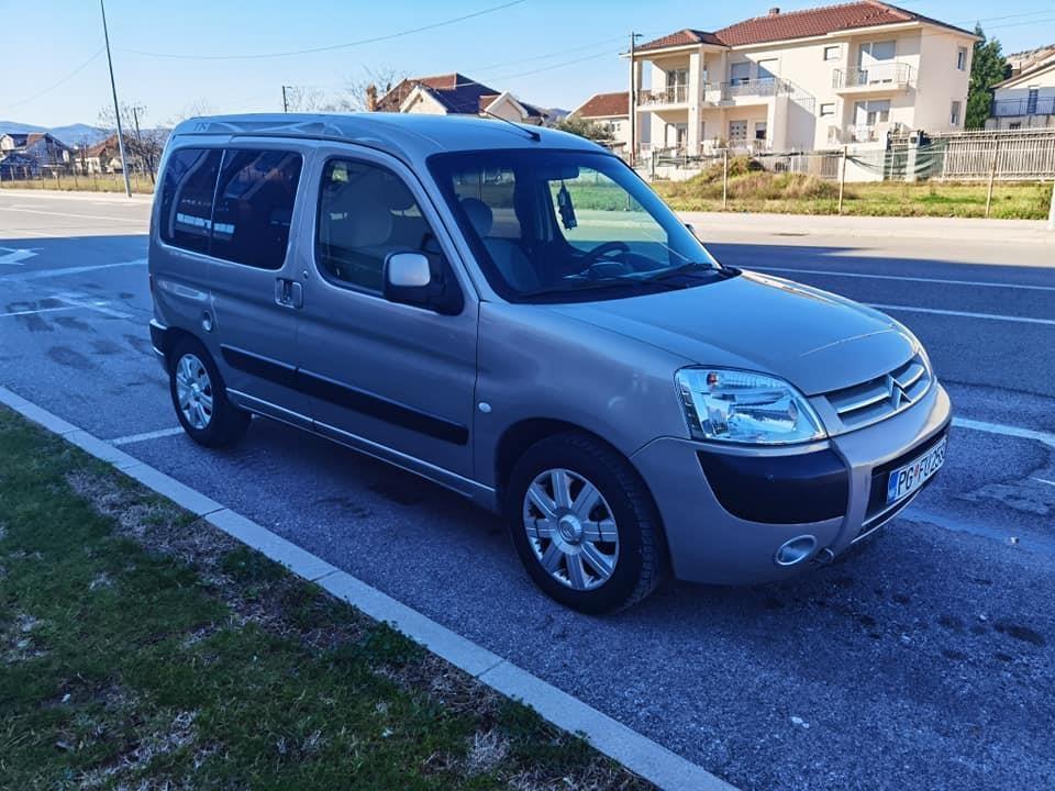 Citroen-Berlingo-1-6-hdi