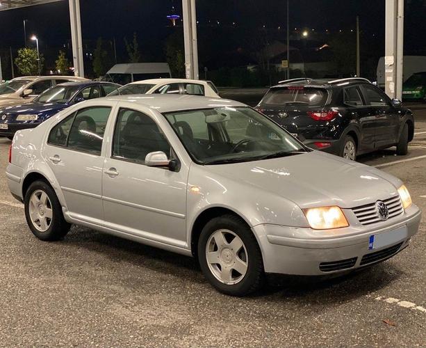 VW Bora