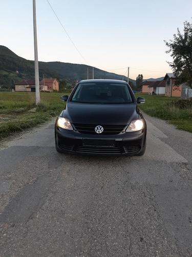 Golf Plus 1.9 tdi 74 kw 2005 god
