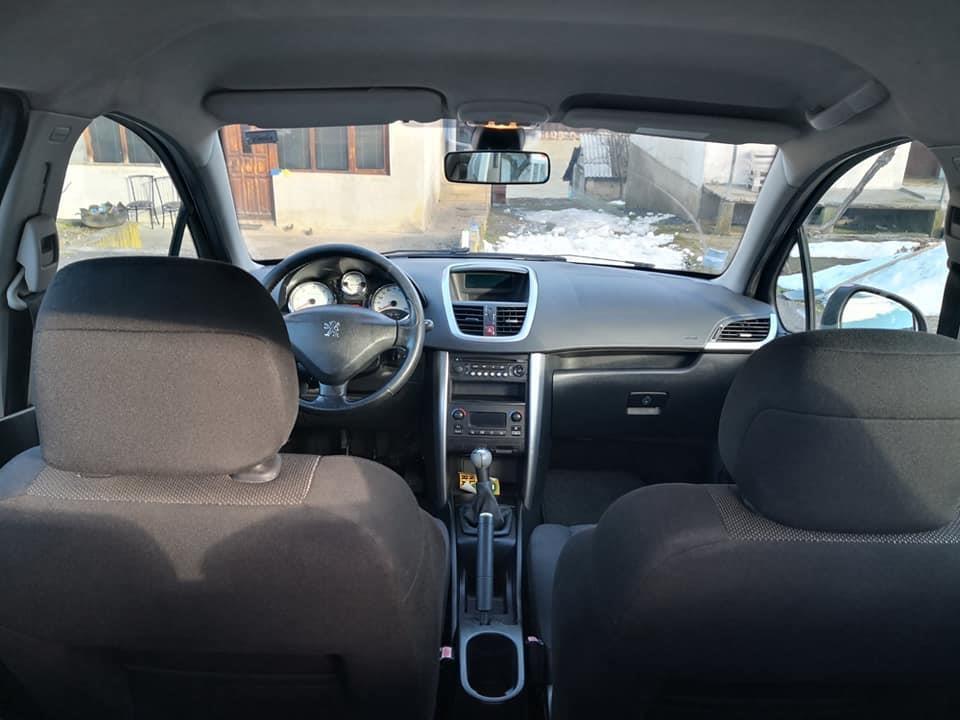 PEUGEOT--207-1-6-HDI-2007-GOD-191-000-KM