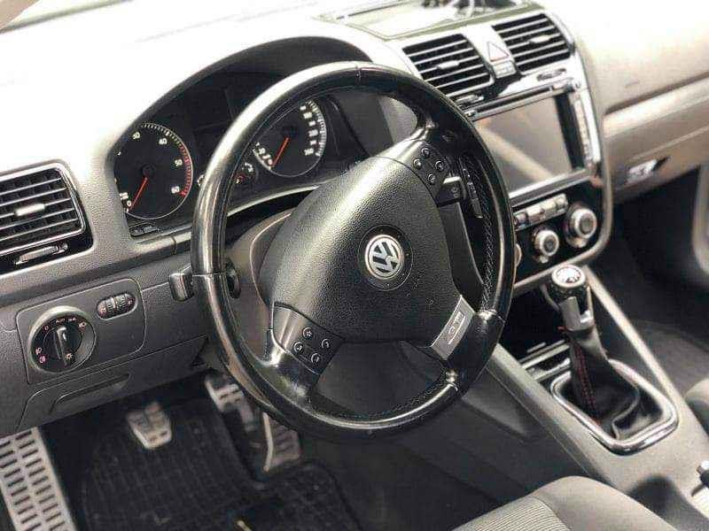 Prodajem-golf-GT-sport-1-9-tdi