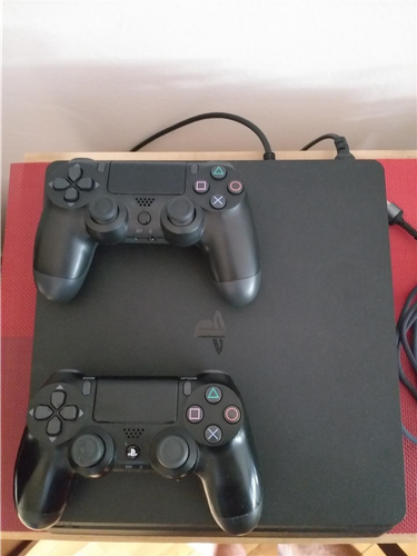 Ps 4 + PS PREMIUM