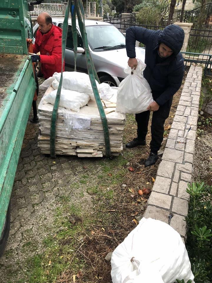 Prirodni-kamen-JAZOVIK-LOMLJENI-i-BELI-UKRASNI-KAMEN