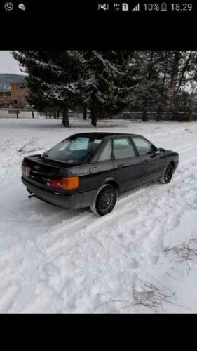 Audi 80