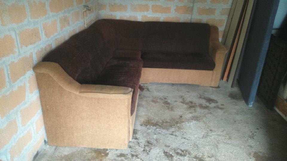 Prodajem-ugaonu-dostava