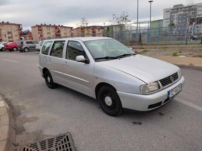 VW POLO