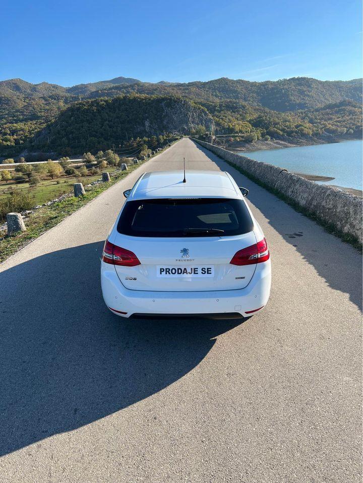 Peugeot-308-SW-2016