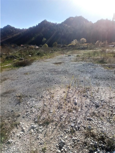 Hitno prodajem urbanizovan plac