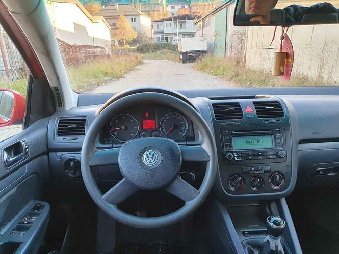 GOLF 5 1.9TDI 77KW 2004