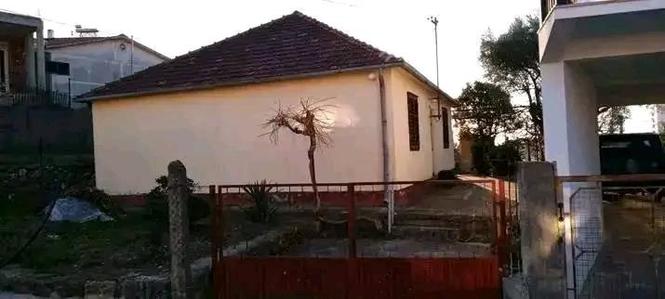 KUCA U.  BARU.   NASELJE BJELISI