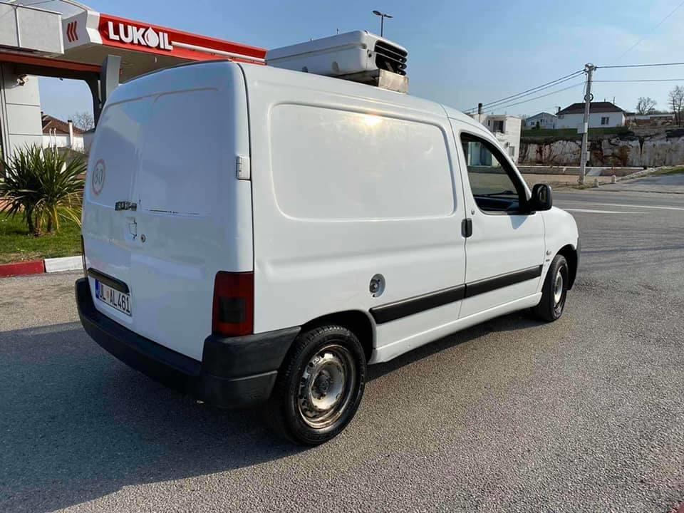 --PRODAJE-SE-PEUGEOT-PARTNER