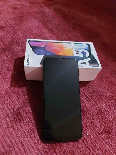 SAMSUNG GALAXY A50