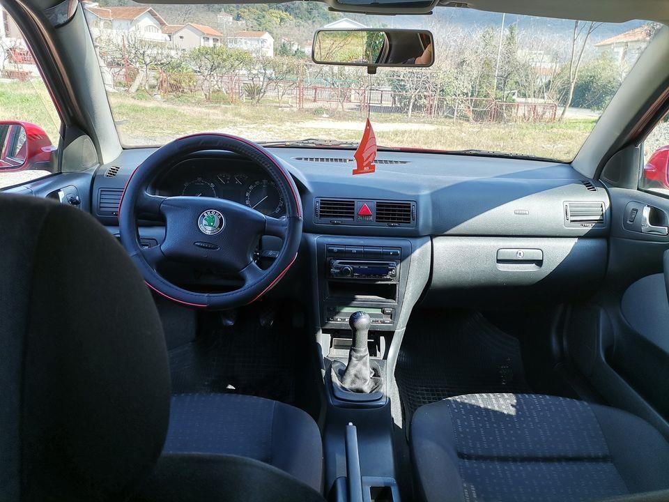 --SKODA-OCTAVIA--