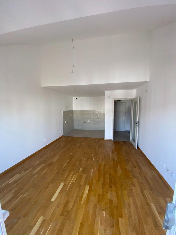 Na-prodaju-nov--neuseljavan-duplex-stan-na-Zabjelu-iza-Kines