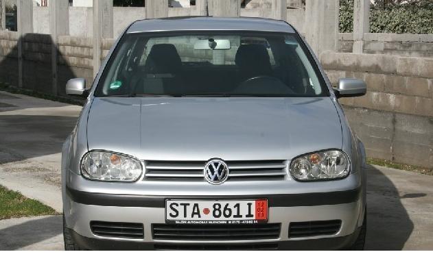 Volkswagen---Golf-4-TDI