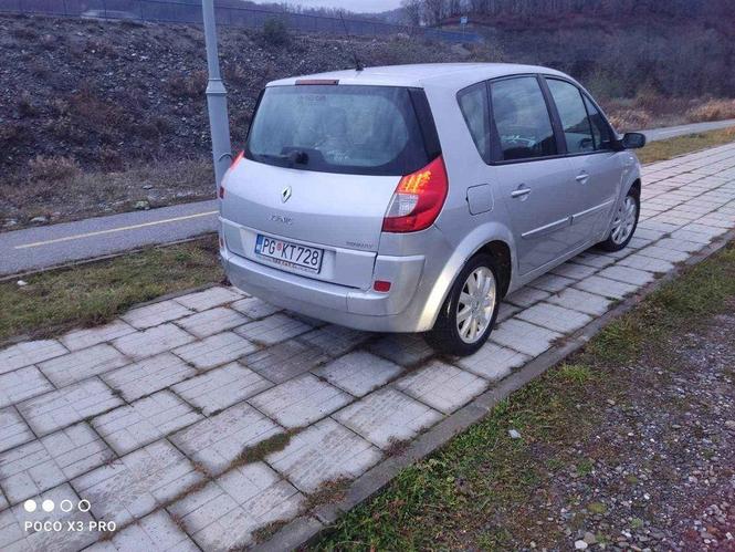 Senik 1.9 dci 2007god HITNO!