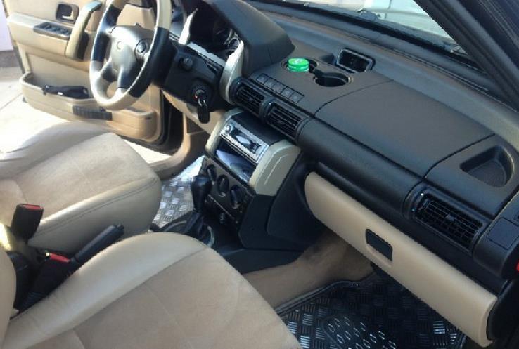 Land-Rover-Freelander-TD-4--03