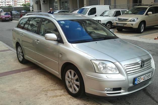 Toyota - Avensis 2.0 d4d