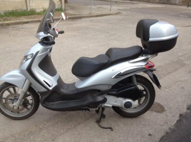 KUPUJEM BEVERLY 250 IE 2007