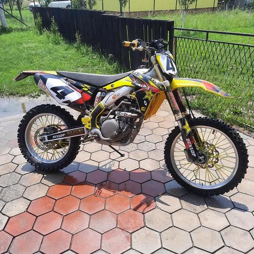 SUZUKI RMZ 450