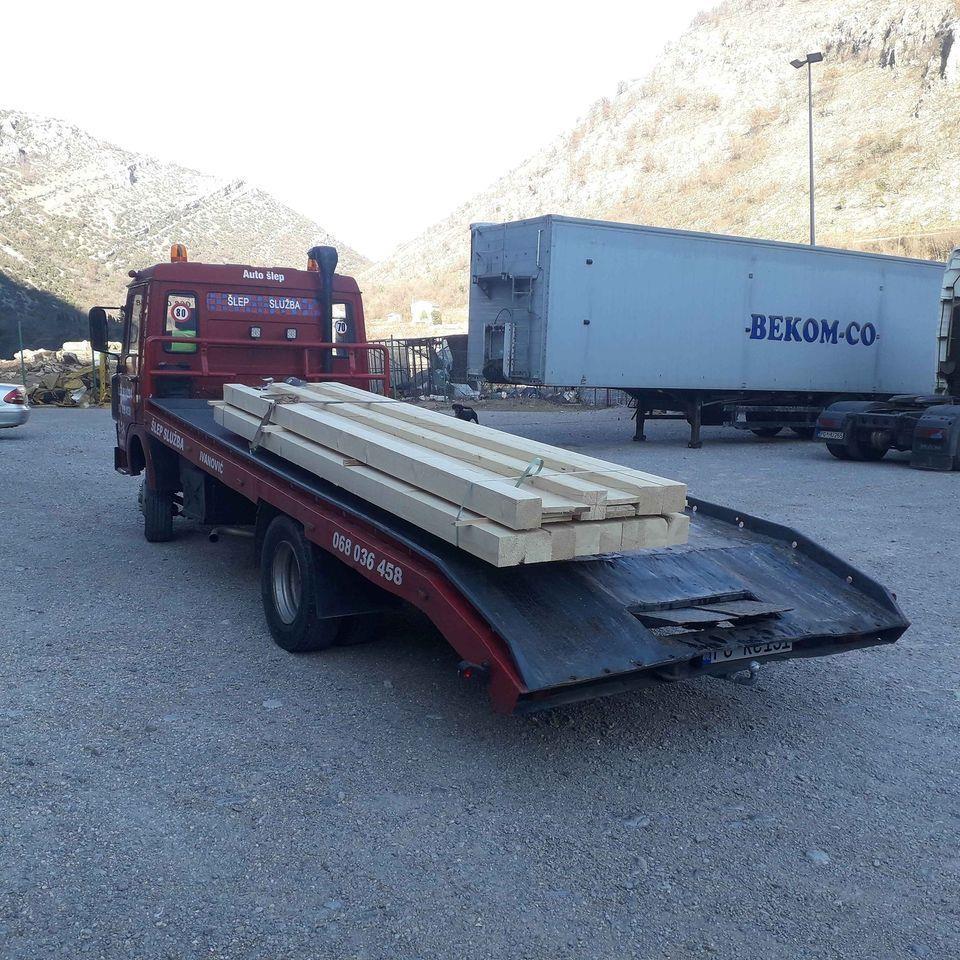 Auto--slep-Ivanovic-068036458-24H