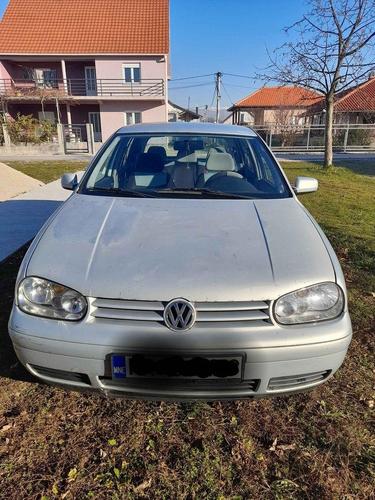 Golf 4