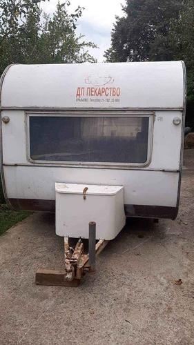 2 kamp prikolice Adria 300