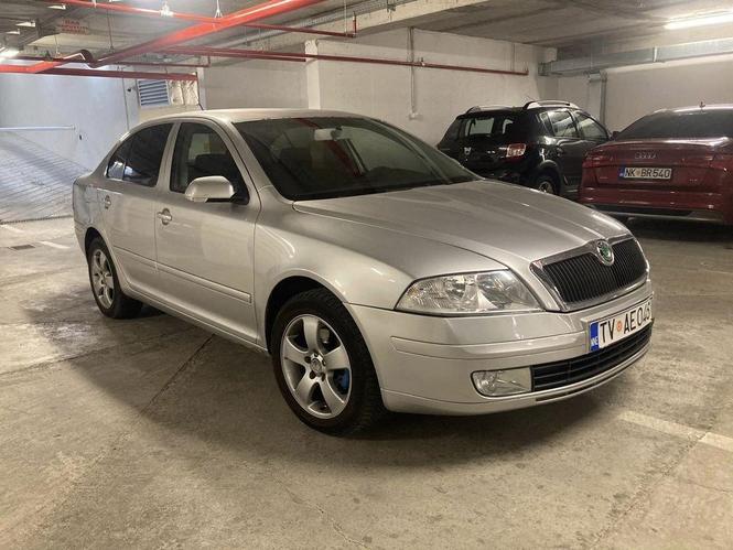 Skoda octavia 2006 god 2.0 tdi 069660666
