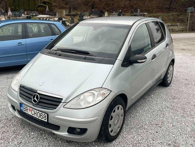 Mercedes A180 cdi registrovan do kraja godine zimske gume ex