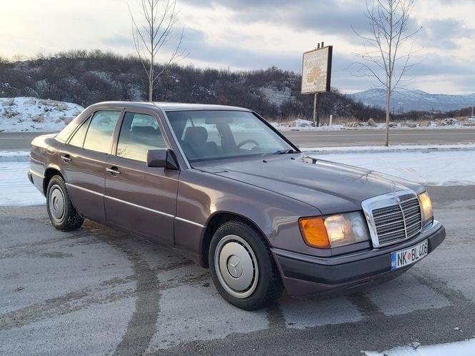 Mercedes Benz - 250 - DIZEL "92GOD