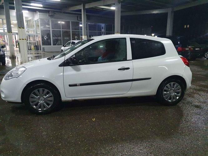 Renault clio3 1.5dci 2011 god