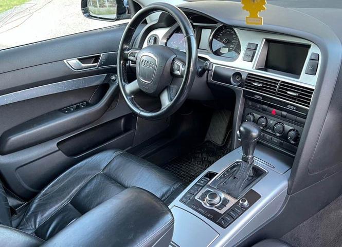 Audi A6 2.0 tdi 100 kw 2010 godina