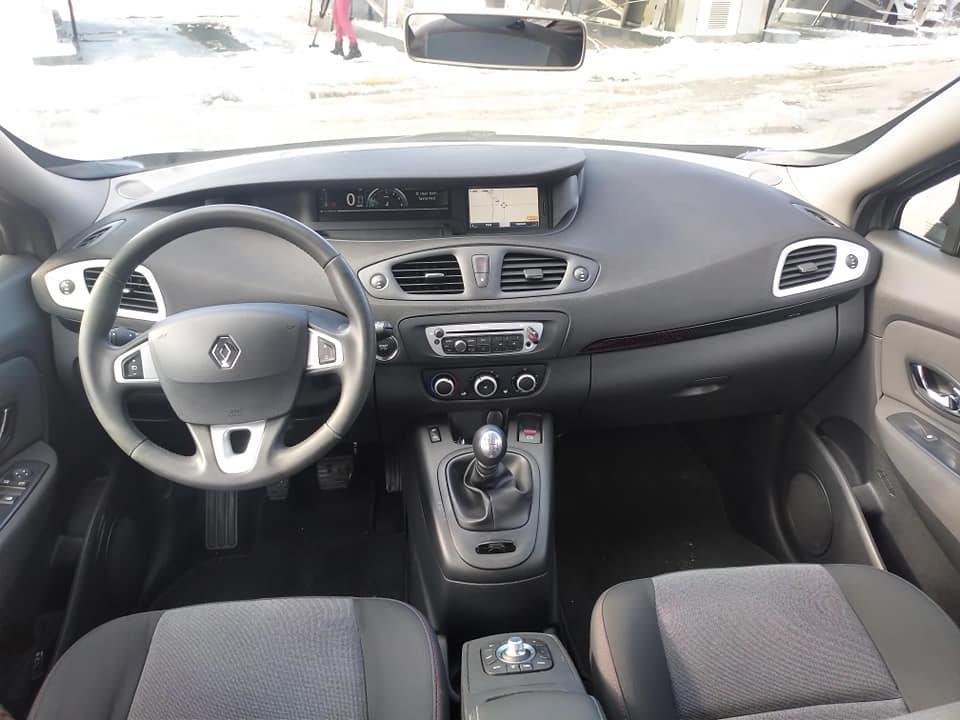 Renault-Scenic-1-5-dci