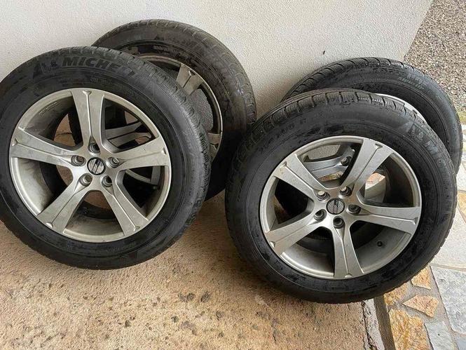MICHELIN 255/55 R18 M+S