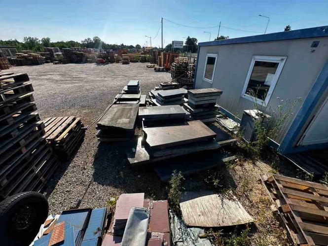 Velika rasprodaja granitnih  ploca 50  m3 I granitnih plocic