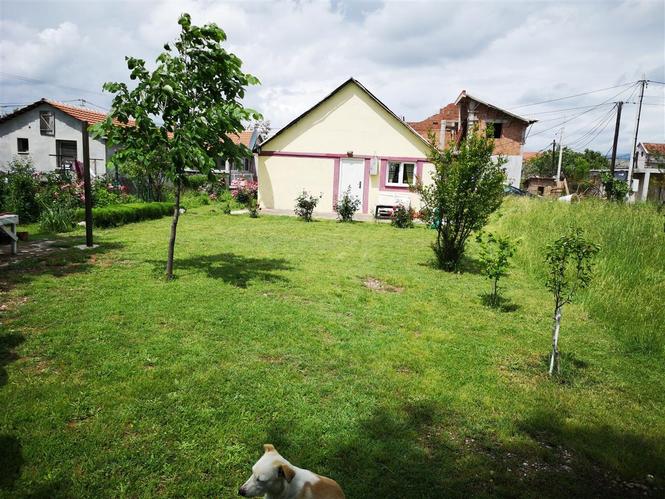 Jednosobna 42m2 montažna kuća Zagorič na placu 