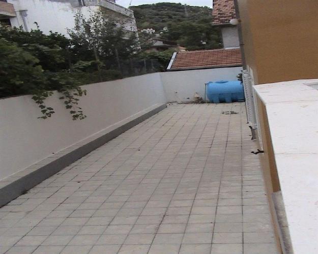 Kuca povrsine 270 m2 Tivat