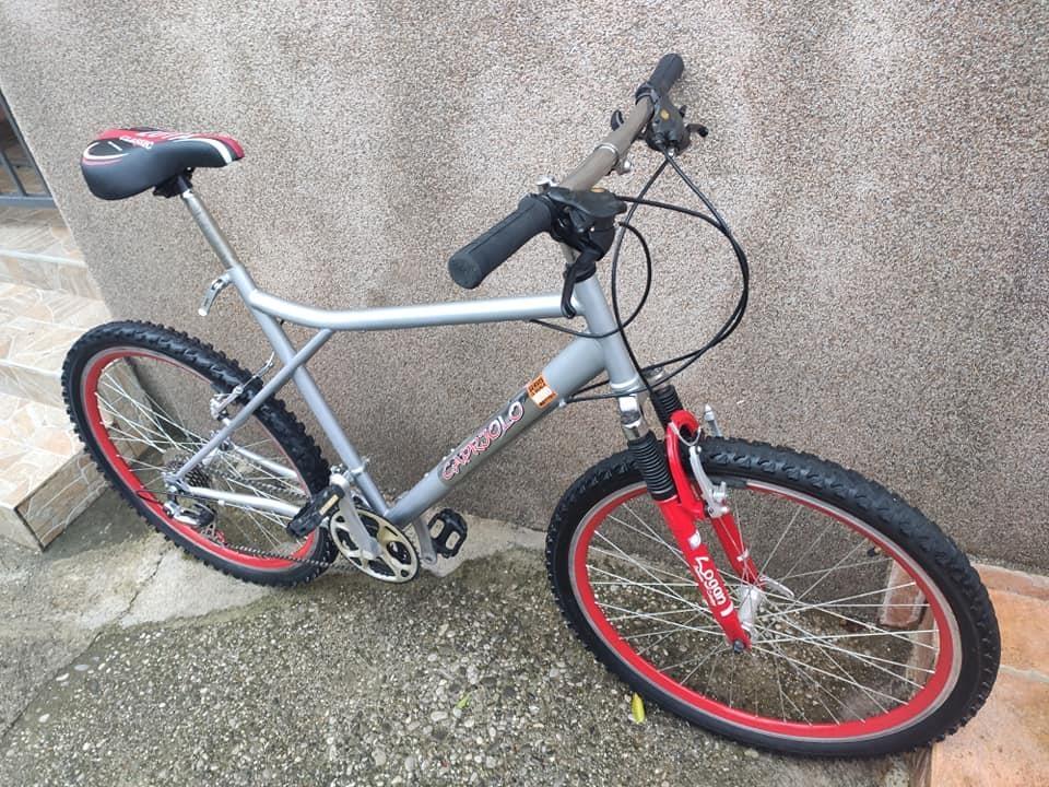 Prodajem-biciklo-Capriolo--21-brzina--shimano-mjenjači--52cm